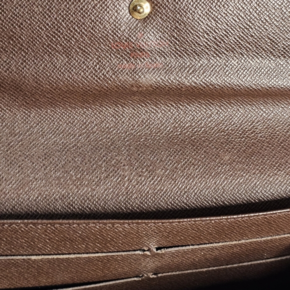 LOUIS VUITTON WALLET BUNDLE - Picture 13 of 16